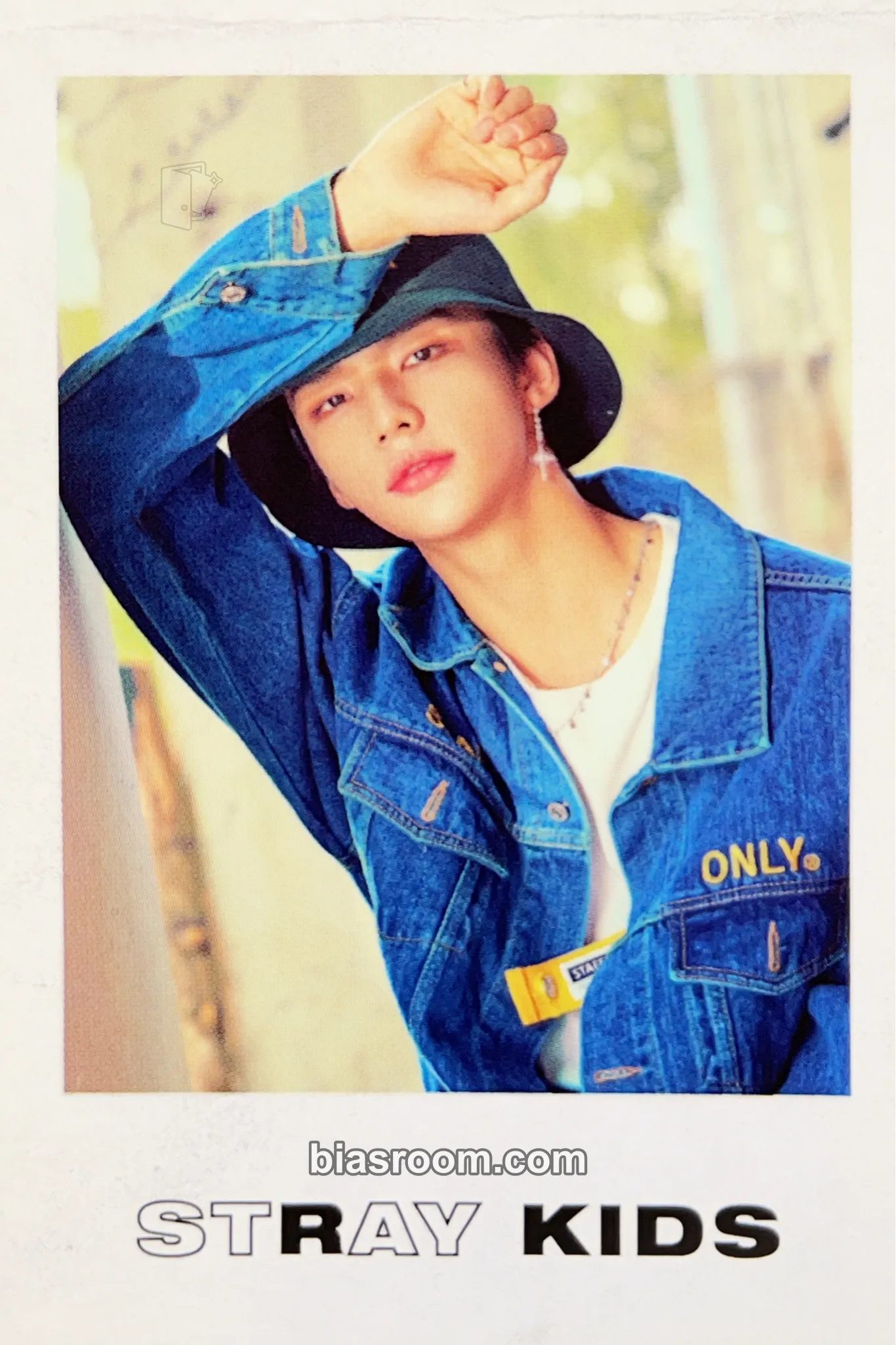 Hyunjin World Tour “District 9 : Unlock” Photocard - Stray Kids - Stray Kids K-pop photocard