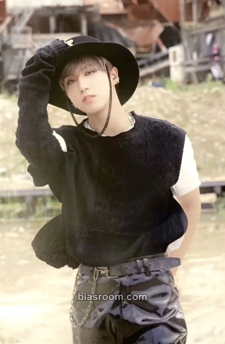HAN NoEasy Photocard - Stray Kids - Stray Kids K-pop photocard