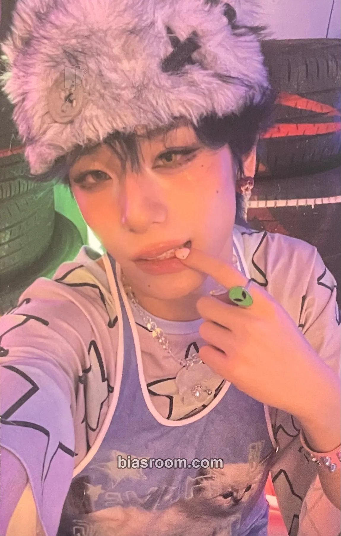 Haru UXLXVE Photocard - XLOV - XLOV K-pop photocard