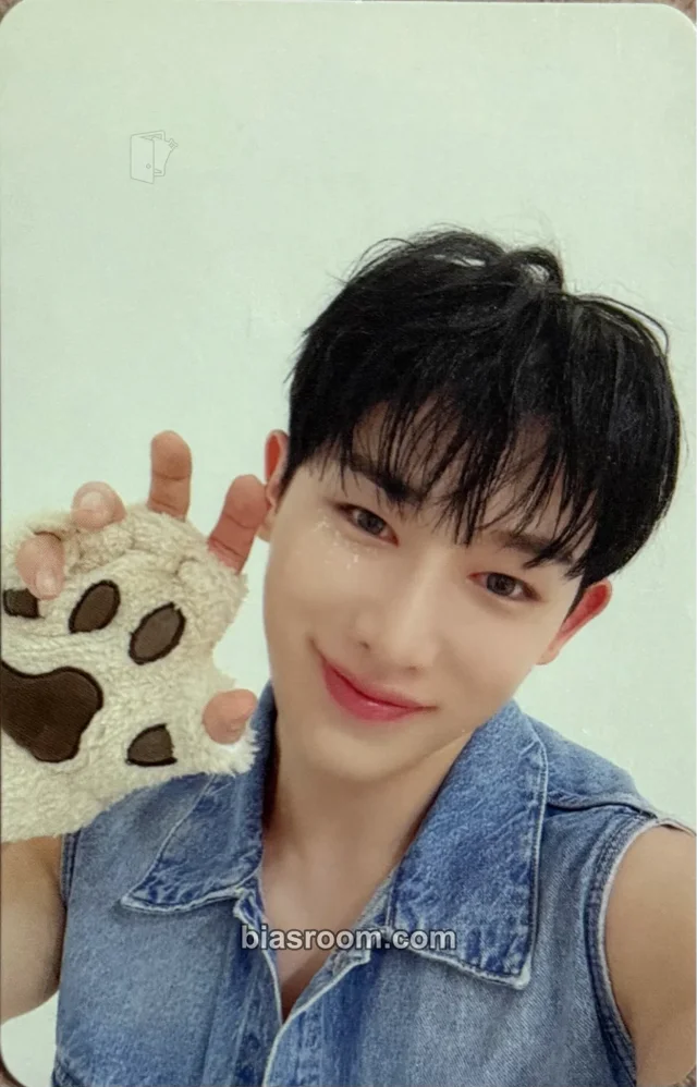 Wonho - Wonho - Bittersweet  Album album photocard message photocard version 3