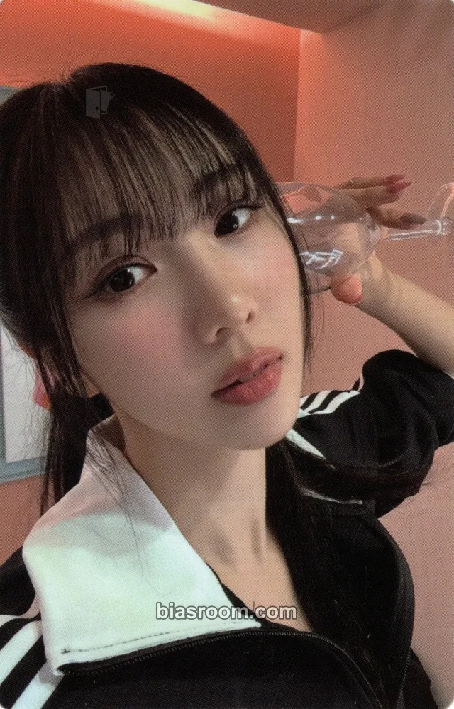 Yoohyeon Playlist #You are you Photocard - Dreamcatcher - Dreamcatcher K-pop photocard