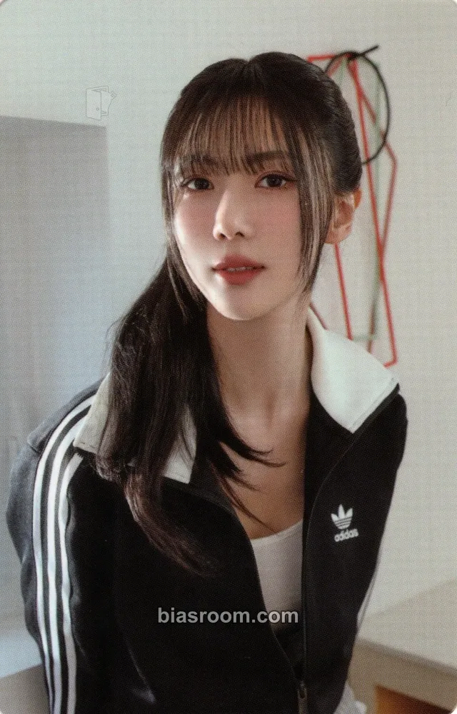 Yoohyeon Playlist #You are you Photocard - Dreamcatcher - Dreamcatcher K-pop photocard
