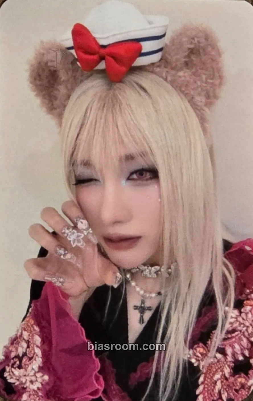 Rui UXLXVE Photocard - XLOV - XLOV K-pop photocard