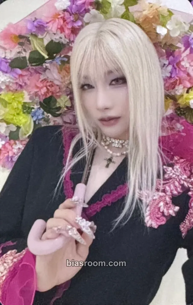 Rui UXLXVE Photocard - XLOV - XLOV K-pop photocard