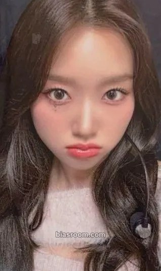 Go Won LOVESSEMBLE Party MD Photocard - Loossemble - Loossemble K-pop photocard