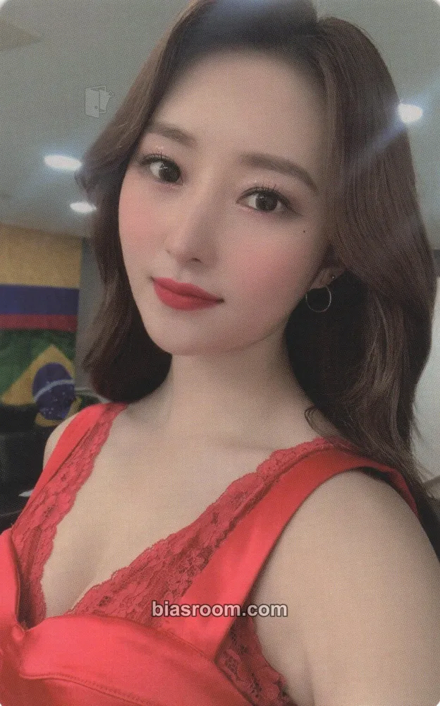 SuA Official Dreamcatcher Store Merchandise Photocard - Dreamcatcher - Dreamcatcher K-pop photocard