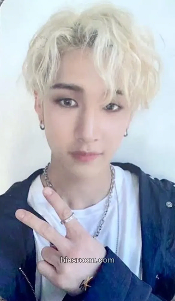 Bang Chan Clé 2: Yellow Wood Photocard - Stray Kids - Stray Kids K-pop photocard