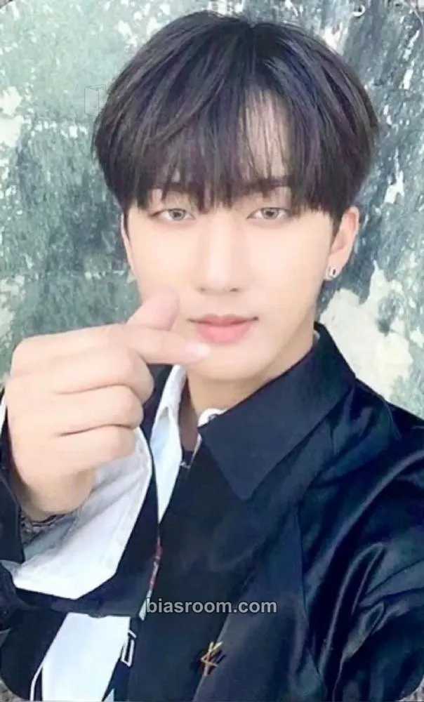 Changbin Clé 2: Yellow Wood Photocard - Stray Kids - Stray Kids K-pop photocard