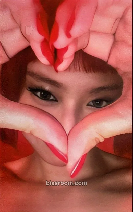 Jennie JENNIE 'Ruby' Official Merch - Weverse Shop Photocard - BLACKPINK - BLACKPINK K-pop photocard