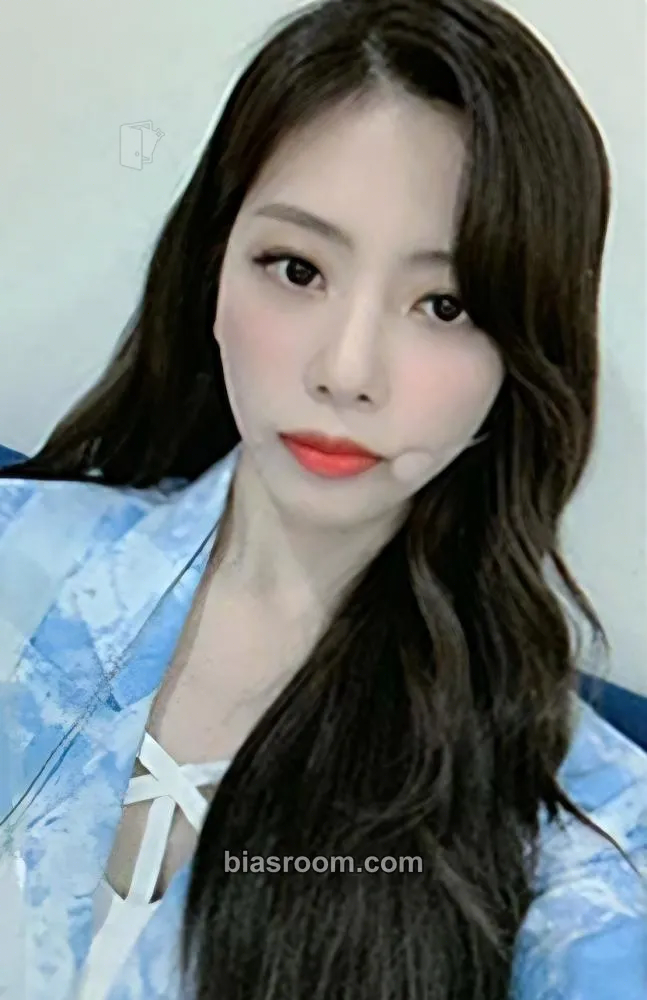JiU Dystopia : Lose Myself Photocard - Dreamcatcher - Dreamcatcher K-pop photocard