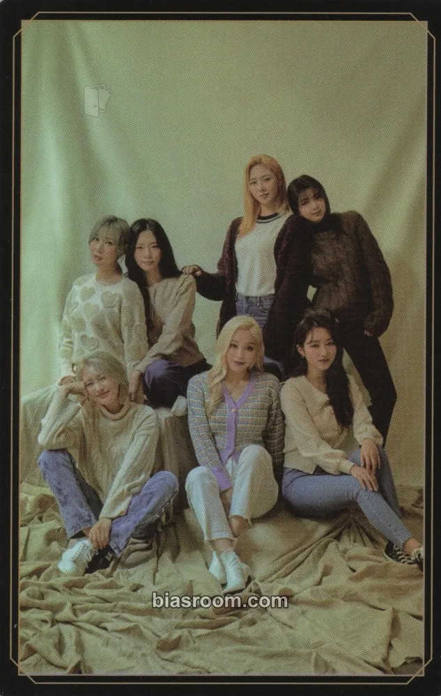 Official Dreamcatcher Store Merchandise Photocard - Dreamcatcher - Dreamcatcher K-pop photocard