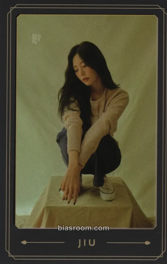 Dreamcatcher - JiU - Official Dreamcatcher Store Merchandise Other 2021 version merch photocard photocard set
