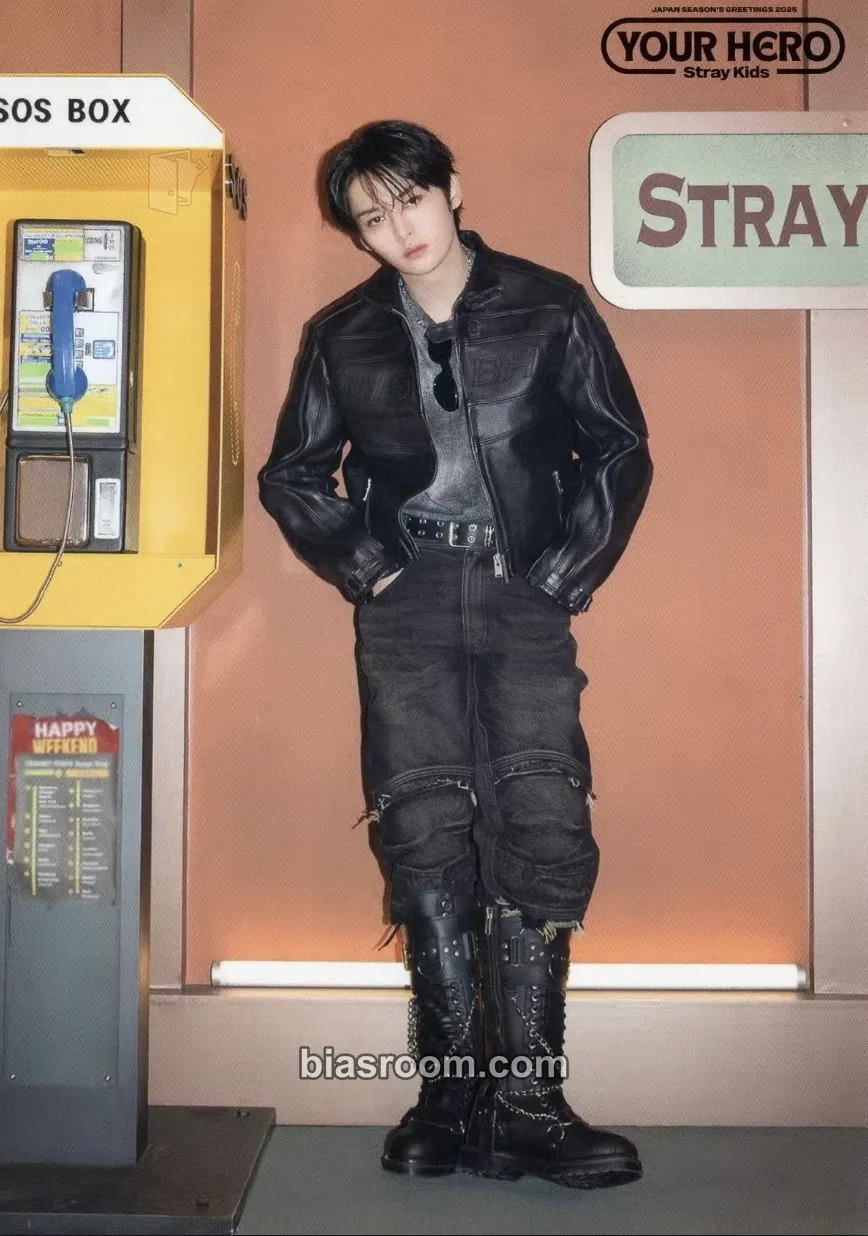 Lee Know 2025 Japan Season's Greetings - Your Hero Photocard - Stray Kids - Stray Kids K-pop photocard