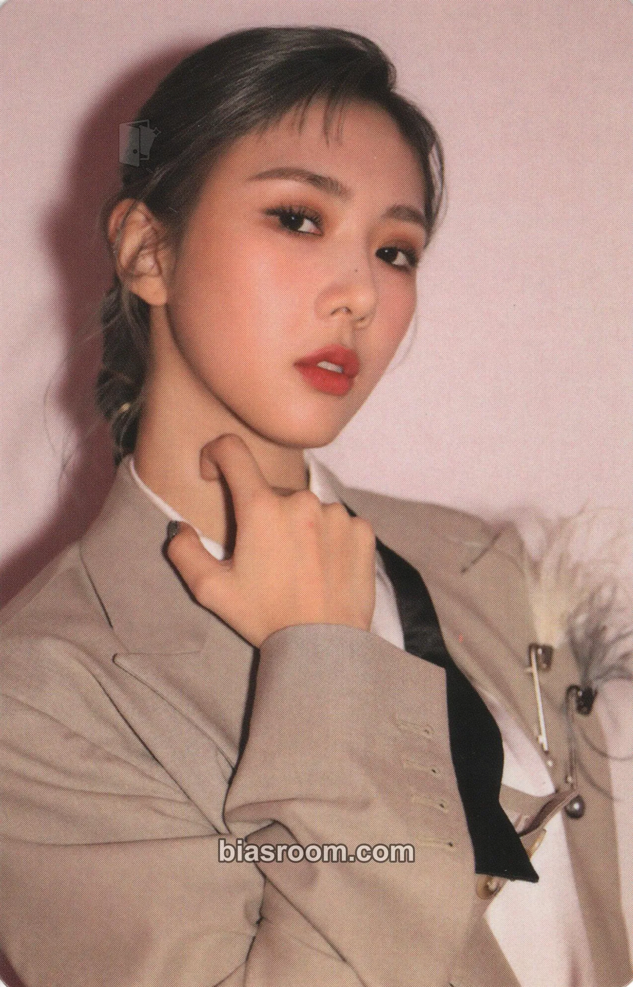 Yoohyeon Dystopia : Road to Utopia Photocard - Dreamcatcher - Dreamcatcher K-pop photocard