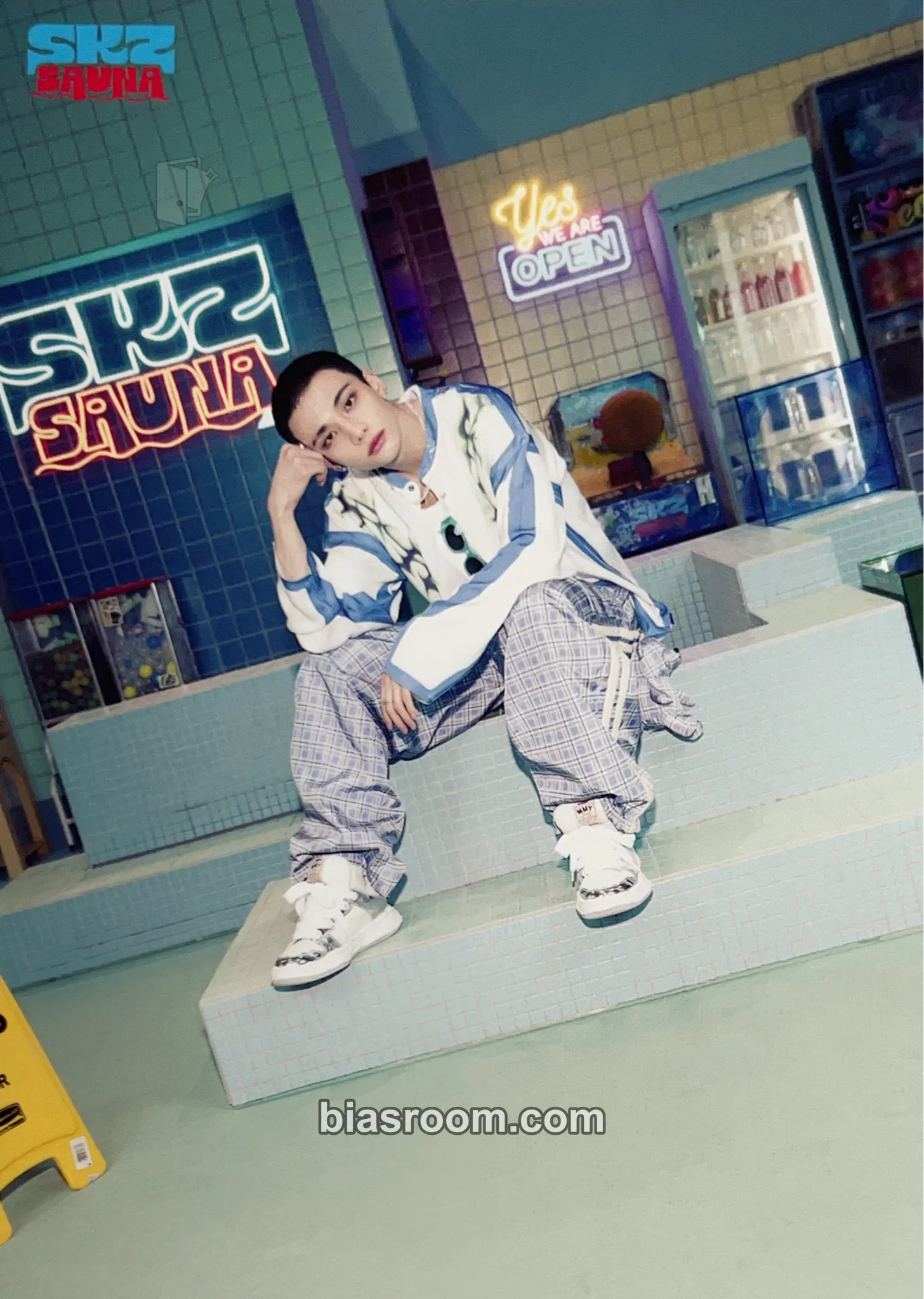 Hyunjin SKZ Sauna - JYP Japan Pop-Up Store 2025 Photocard - Stray Kids - Stray Kids K-pop photocard