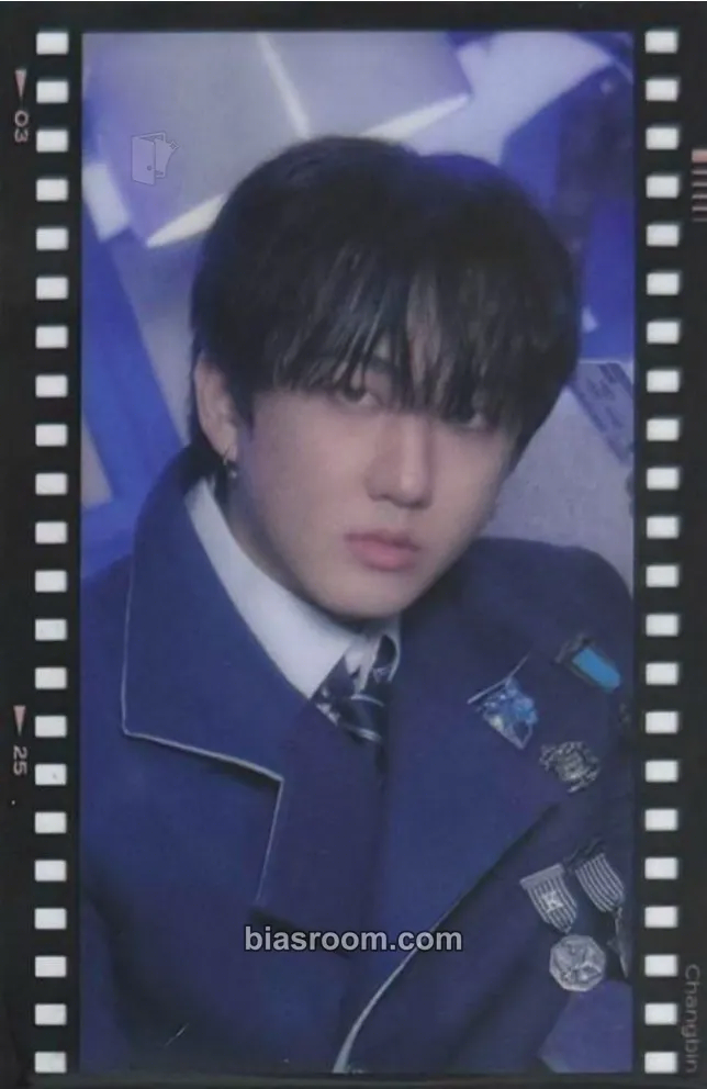 Changbin 4th Fanmeeting - SKZ's Magic School Photocard - Stray Kids - Stray Kids K-pop photocard