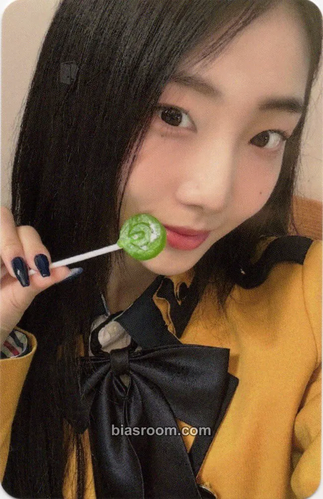YeoJin 3rd hellolive Fan Event: YEOJIN's Special VIDEO CALL Part.1 Photocard - Yeojin - Yeojin K-pop photocard