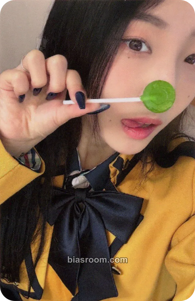 YeoJin 3rd hellolive Fan Event: YEOJIN's Special VIDEO CALL Part.1 Photocard - Yeojin - Yeojin K-pop photocard