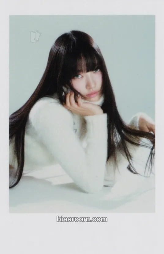 Sooin MY EYES OPEN VVIDE Photocard - MEOVV - MEOVV K-pop photocard