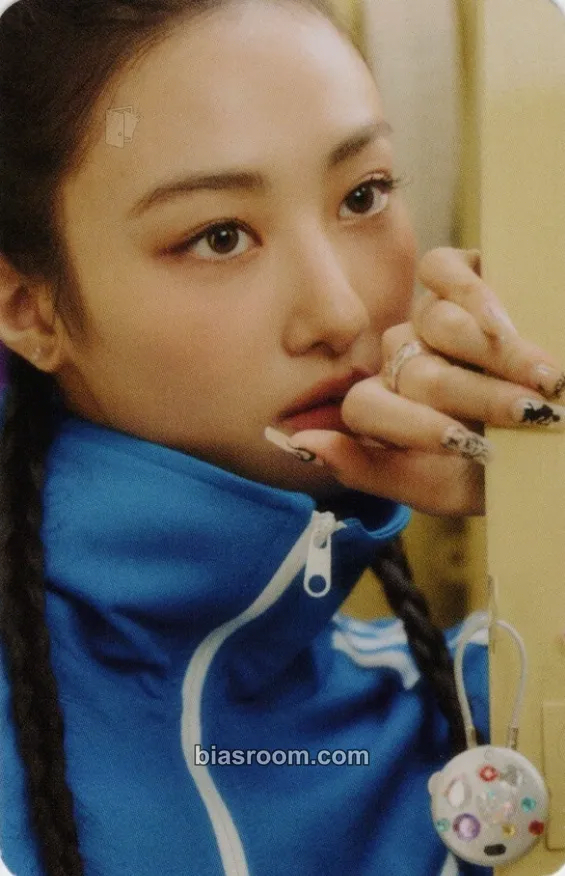 Gawon MY EYES OPEN VVIDE Photocard - MEOVV - MEOVV K-pop photocard