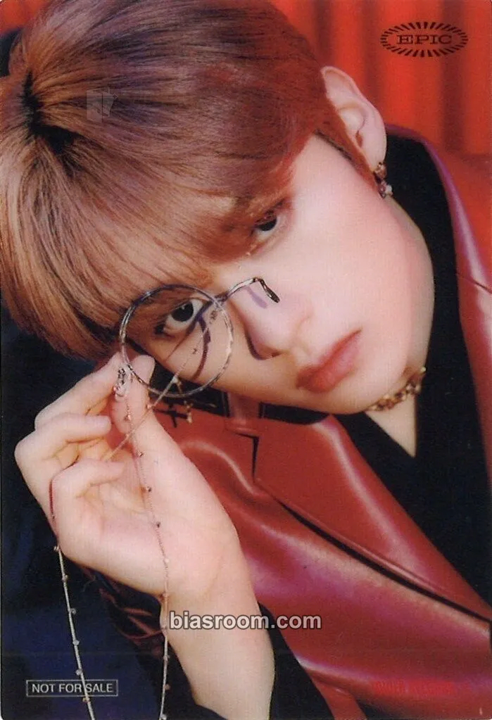 Lee Know CIRCUS Photocard - Stray Kids - Stray Kids K-pop photocard