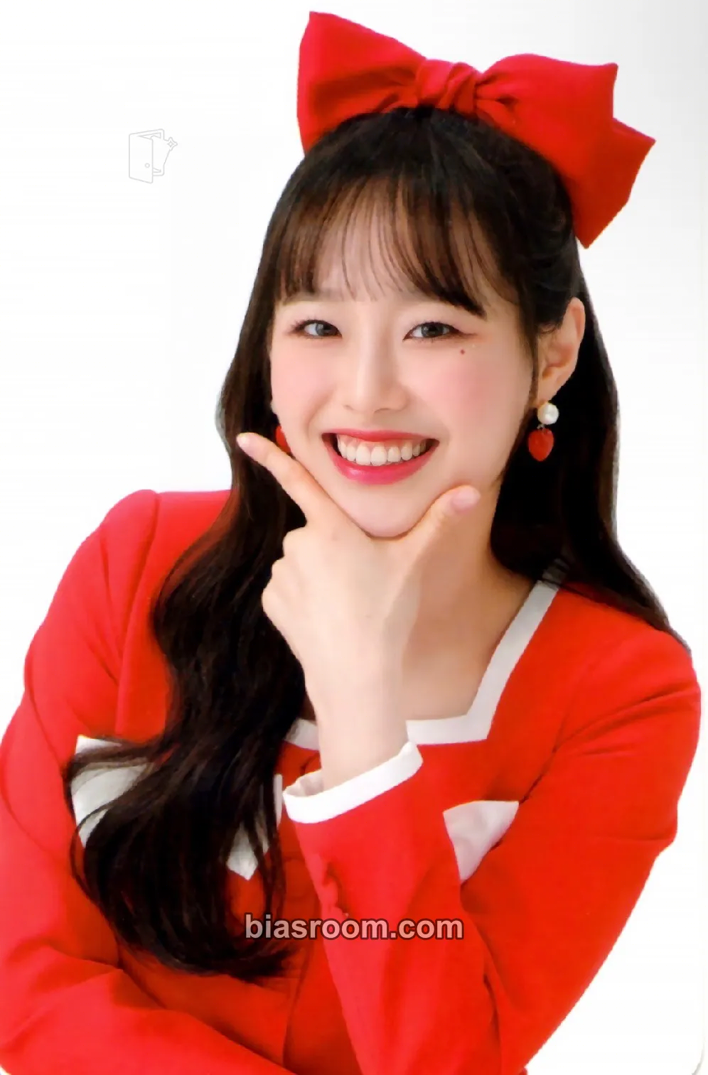 Chuu Chuu x SugarLolo Sparkling Water Photocard - LOONA - LOONA K-pop photocard