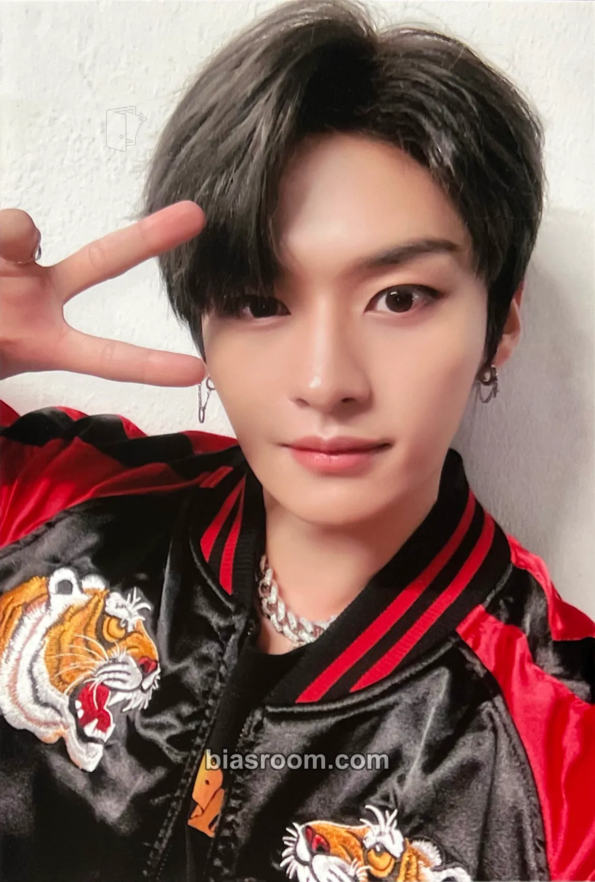 Lee Know District 9: Unlock in Seoul DVD & Blu-Ray Photocard - Stray Kids - Stray Kids K-pop photocard