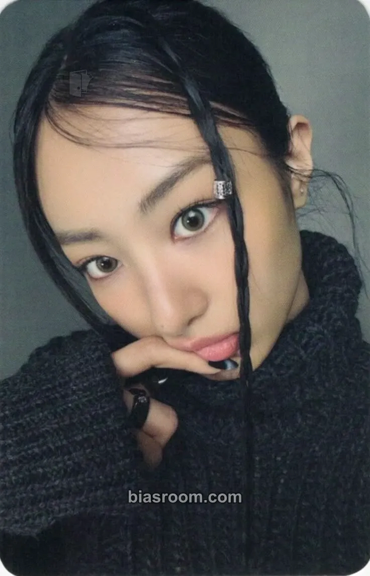 Gawon MY EYES OPEN VVIDE Photocard - MEOVV - MEOVV K-pop photocard