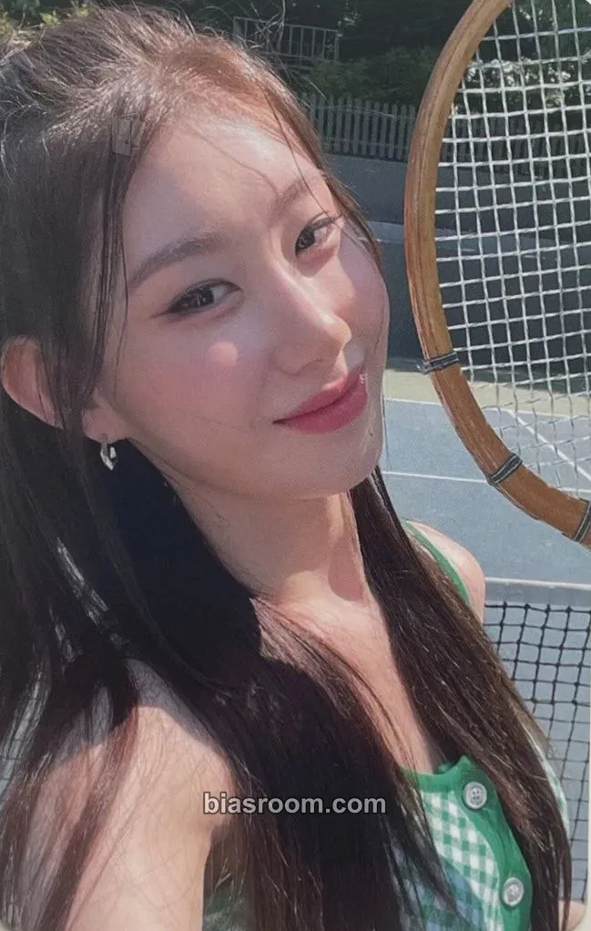 Chaeryeong ITZY Official Fanclub MIDZY 2nd Generation Photocard - ITZY - ITZY K-pop photocard