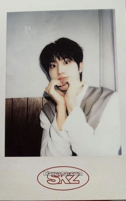 HAN 2021 Season's Greetings Photocard - Stray Kids - Stray Kids K-pop photocard