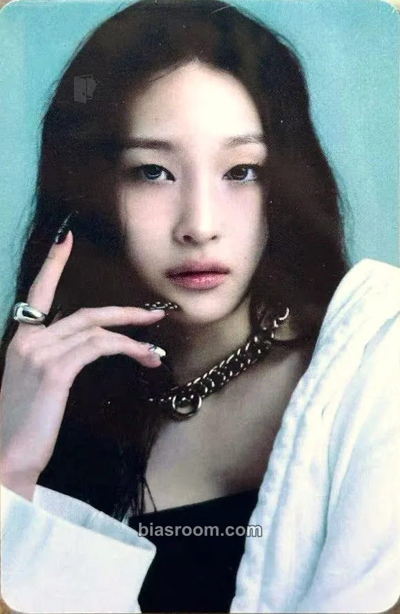 Annie FAMOUS Photocard - ALLDAY PROJECT - ALLDAY PROJECT K-pop photocard