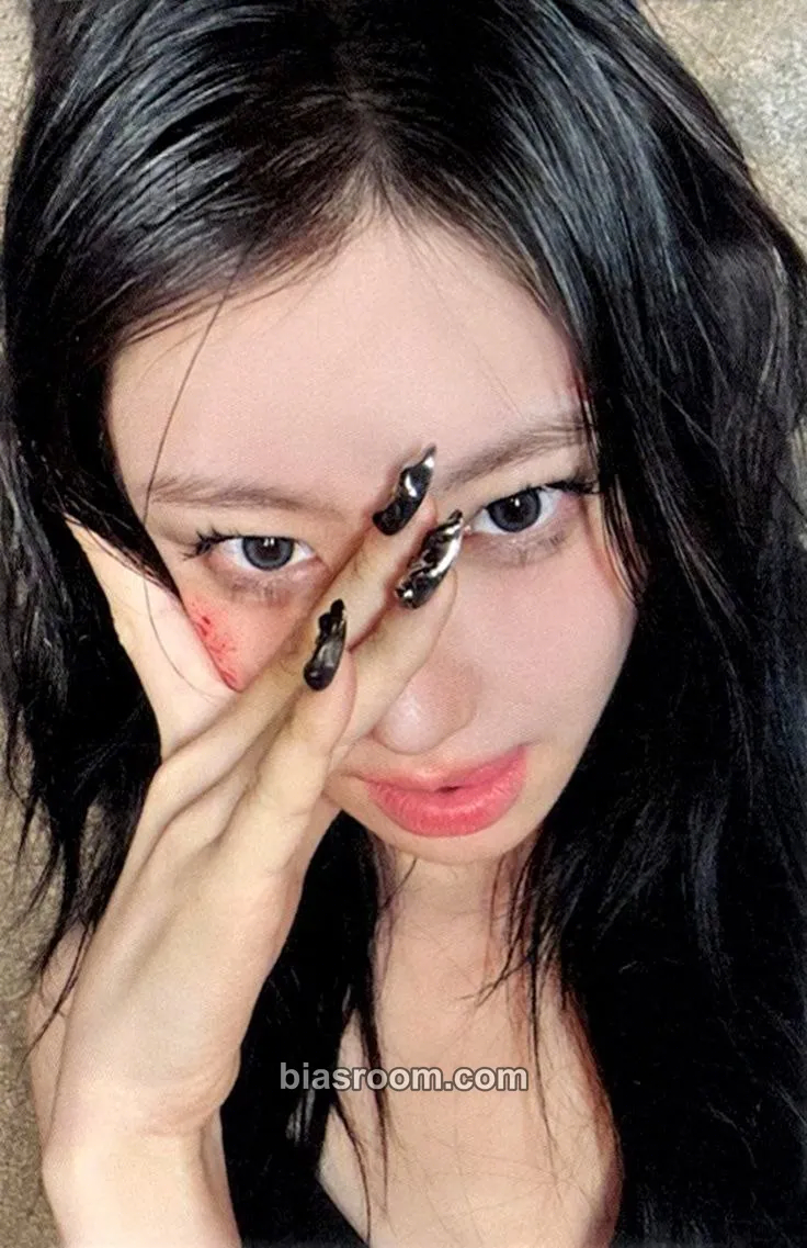 Chaeryeong TUNNEL VISION Photocard - ITZY - ITZY K-pop photocard