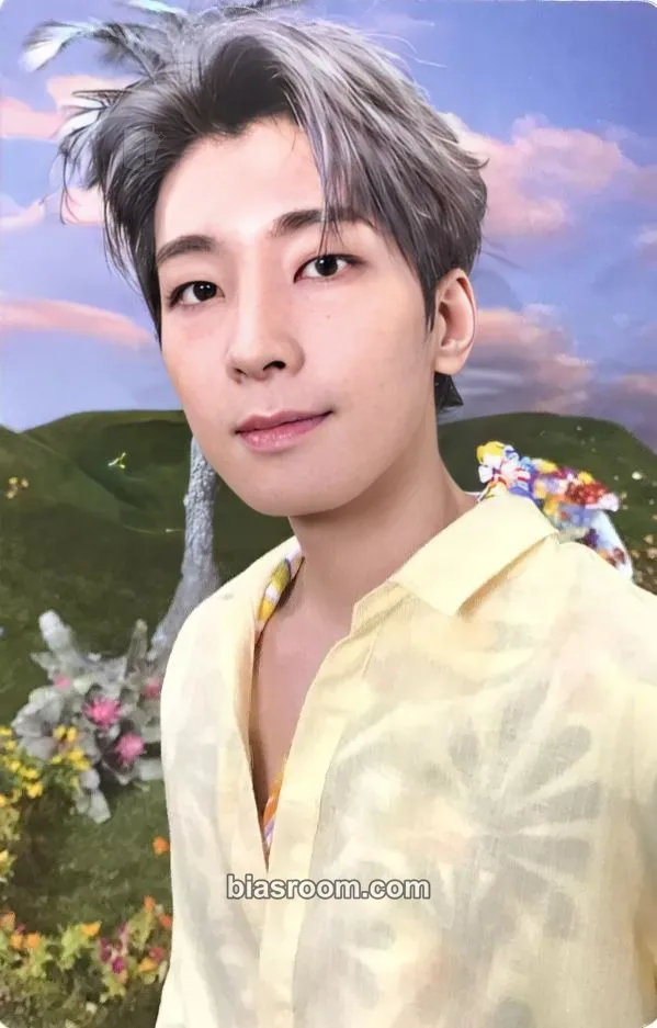 Wonwoo SECTOR 17 Photocard - SEVENTEEN - SEVENTEEN K-pop photocard