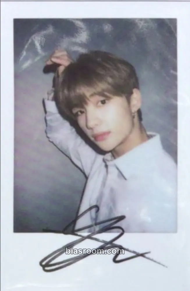 Hyunjin Hi-STAY Tour in Korea Photocard - Stray Kids - Stray Kids K-pop photocard