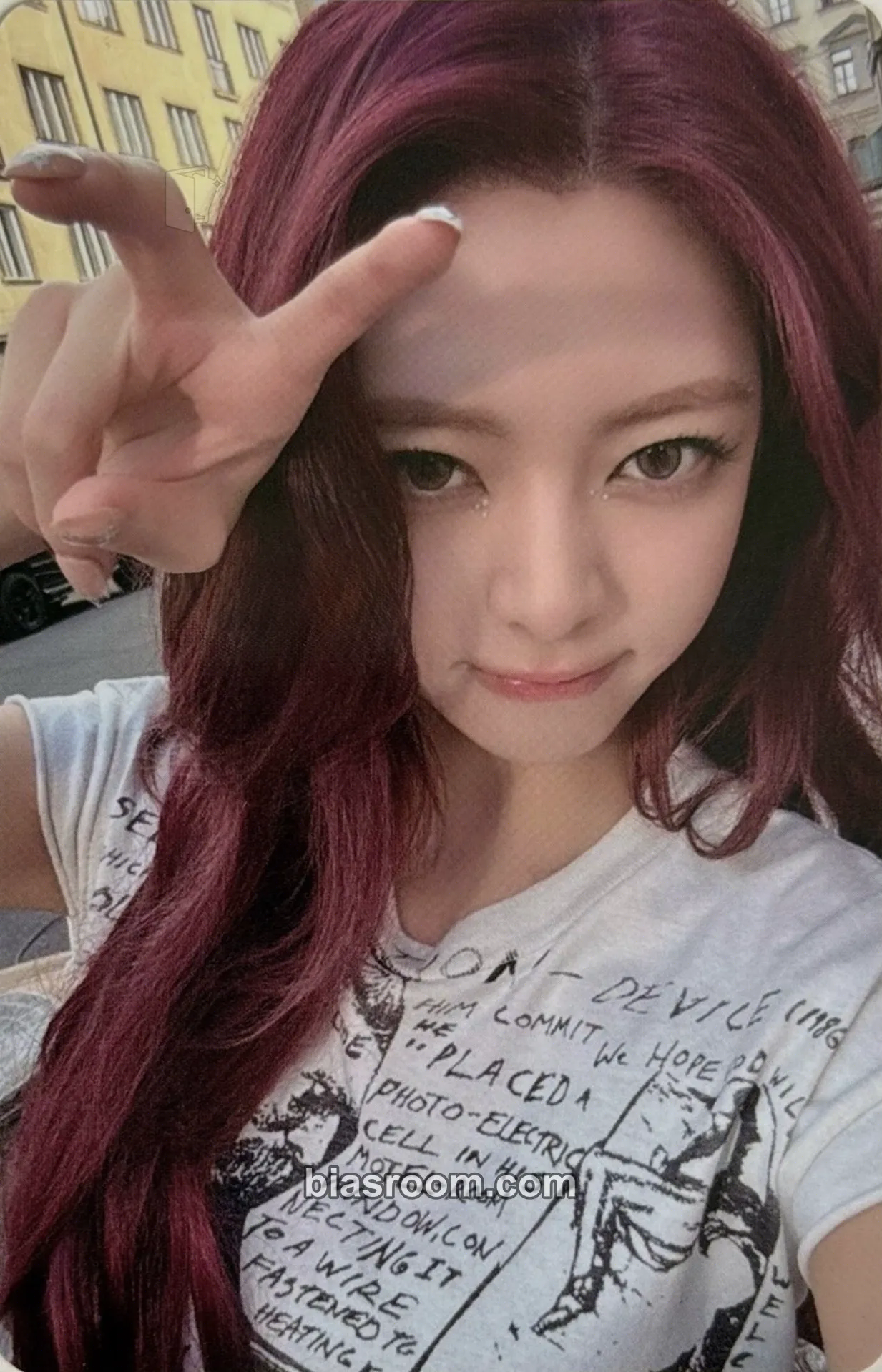 Yuna TUNNEL VISION Photocard - ITZY - ITZY K-pop photocard