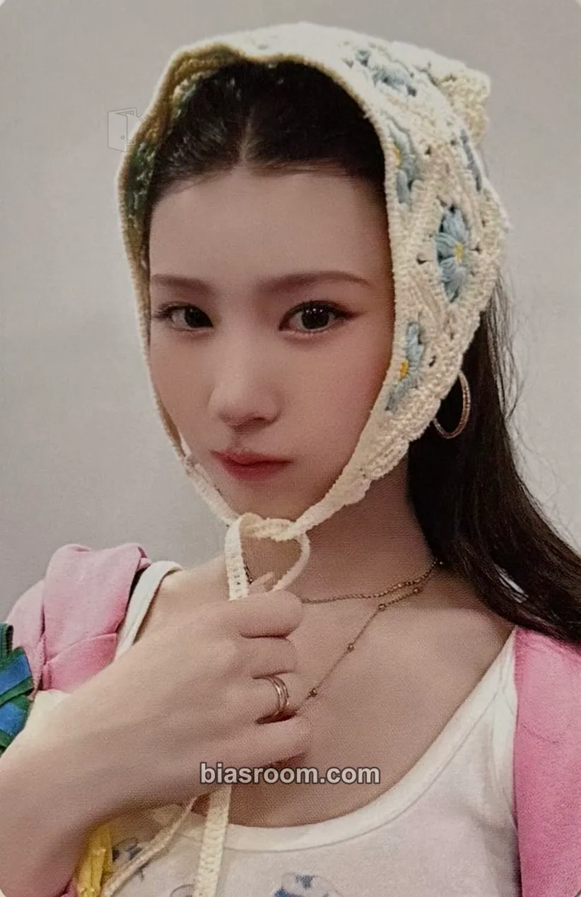 Miyeon 2025 KCON LA Photocard - i-dle - i-dle K-pop photocard