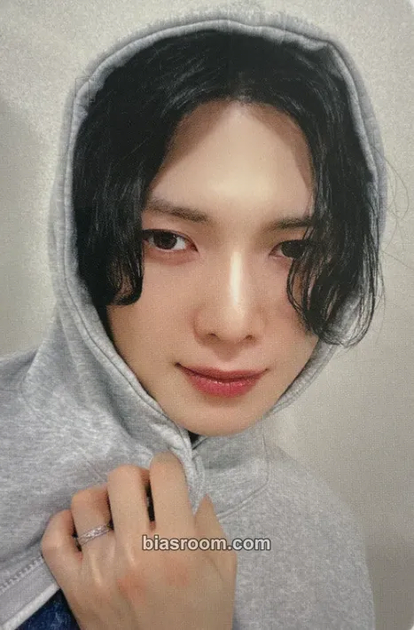Yeosang GOLDEN HOUR : Part.3 Photocard - ATEEZ - ATEEZ K-pop photocard