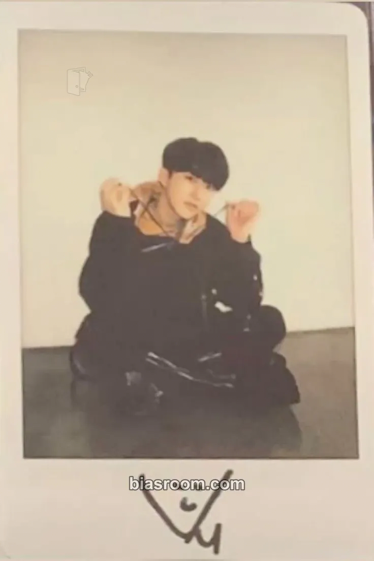 Changbin World Tour “District 9 : Unlock” Photocard - Stray Kids - Stray Kids K-pop photocard