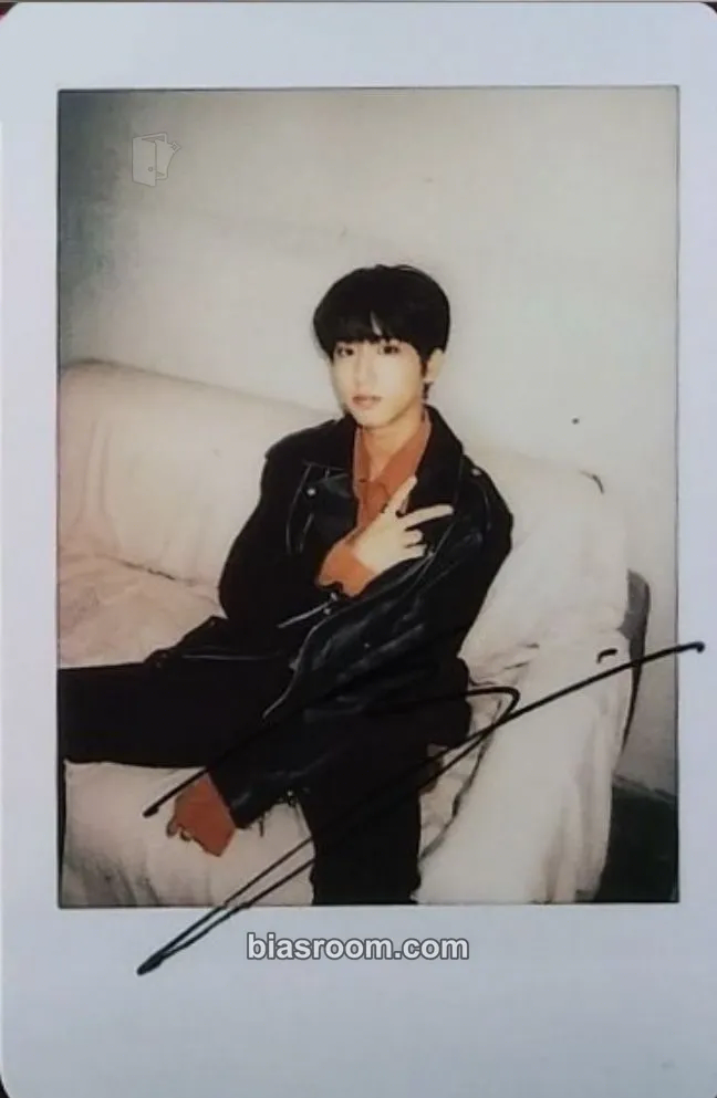 HAN World Tour “District 9 : Unlock” Photocard - Stray Kids - Stray Kids K-pop photocard