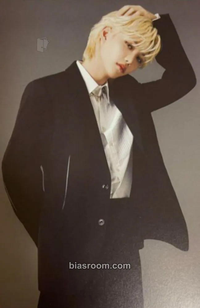 Felix S Cawaii! Magazine Photocard - Stray Kids - Stray Kids K-pop photocard
