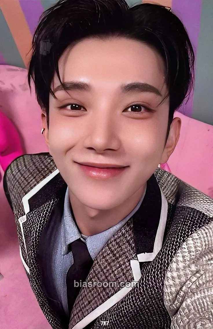 Joshua 17 IS RIGHT HERE Photocard - SEVENTEEN - SEVENTEEN K-pop photocard