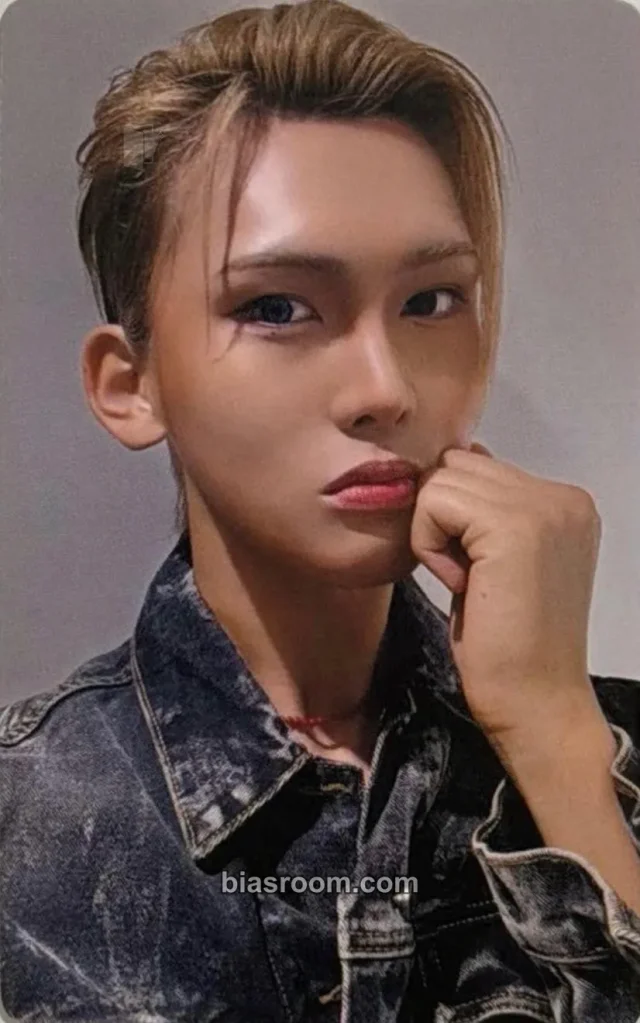 XLOV - Hyun - I ONE Album jump up video call