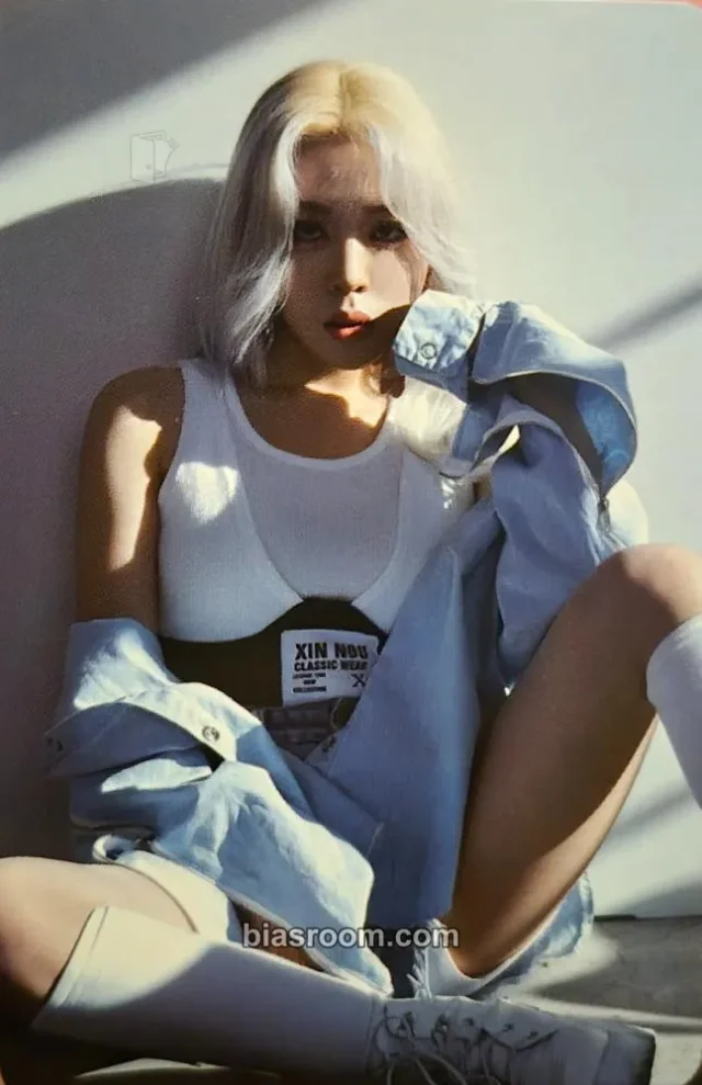 Rolling Quartz - Jayoung - Fighting Album version 3 photocard set album photocard
