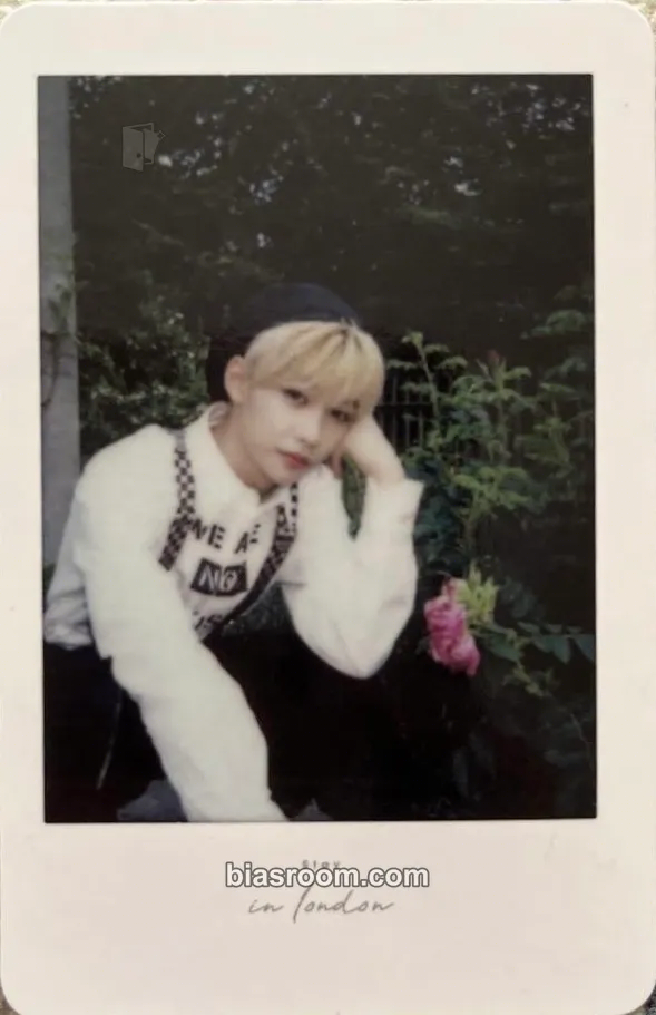 Felix 'Stay in London' First Photobook Photocard - Stray Kids - Stray Kids K-pop photocard