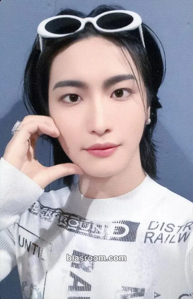 Seonghwa Birthday Photocard - ATEEZ - ATEEZ K-pop photocard