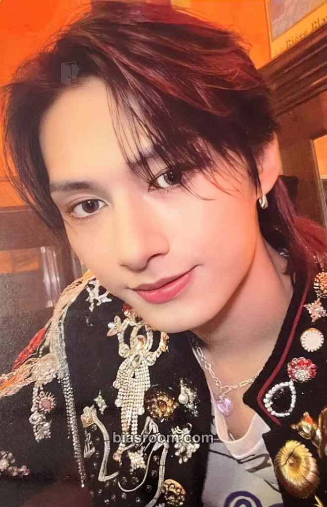 Jun Seventeenth Heaven Photocard - SEVENTEEN - SEVENTEEN K-pop photocard