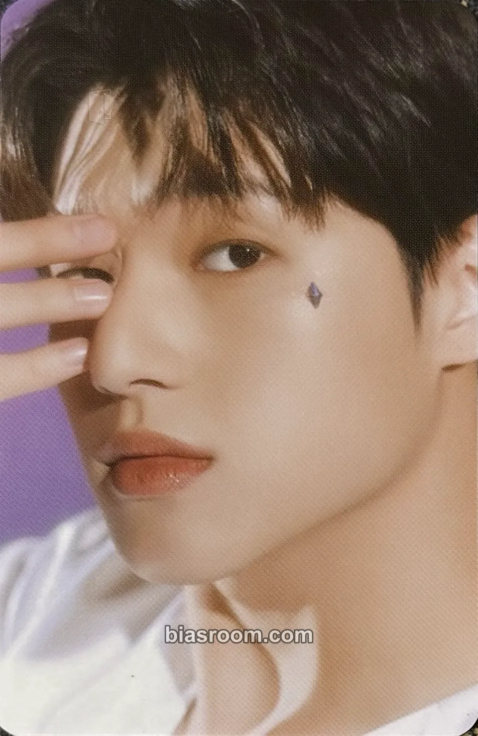 Wooyoung NACIFIC × ATEEZ Photocard - ATEEZ - ATEEZ K-pop photocard