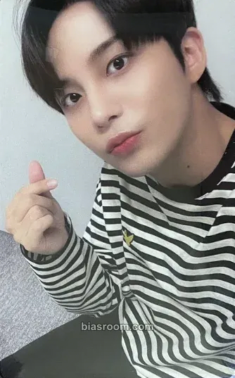 Jongho 2021 Cycle Birthday MD - Stay Home Photocard - ATEEZ - ATEEZ K-pop photocard