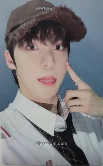 Yunho Birthday Photocard - ATEEZ - ATEEZ K-pop photocard