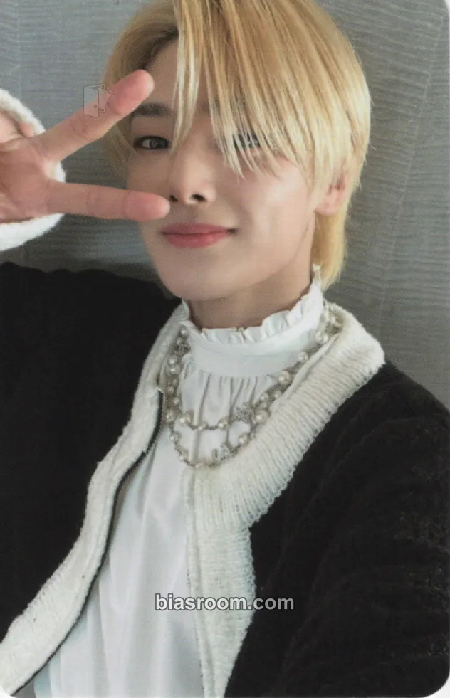 I.N ‘Stay In STAY’ in Jeju Third Photobook Photocard - Stray Kids - Stray Kids K-pop photocard